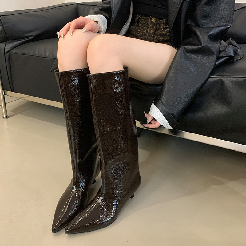 2024 Autumn Winter New Crimson Textured Patent Leather High Boots Pointed Toe Kitten Heel Over Knee Wide Calf Boots - Image 2