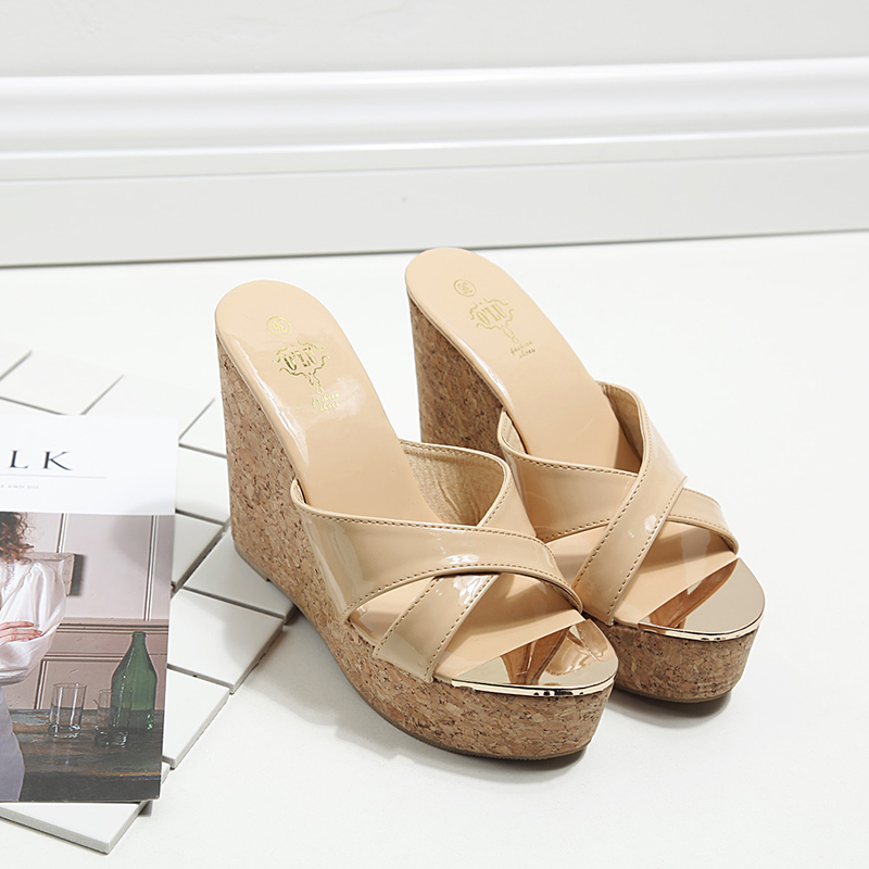 2025 New Fashion Iron Head One-Strap Cross Strap Shiny Leather Wedge High Heel Women's Shoes 888-18 9 11 13cm - Image 2