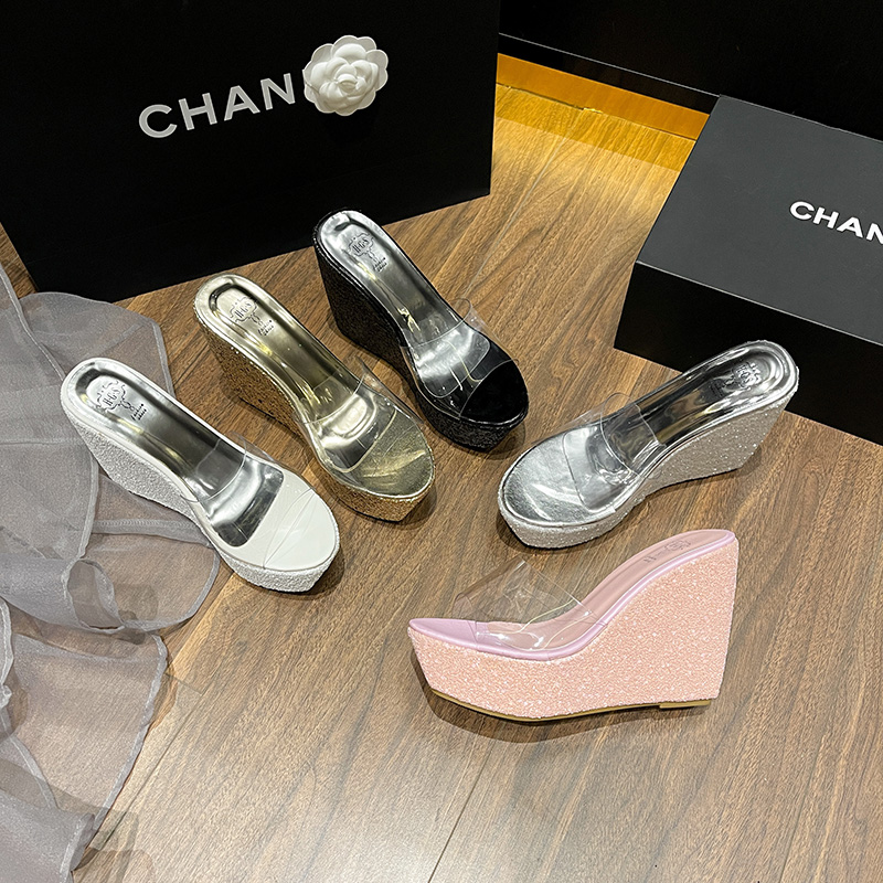 2026 New Fashion Shiny Sequins Transparent Glue Wedge Thick Sole Slippers for Women 10.5cm 41 42 43 Custom