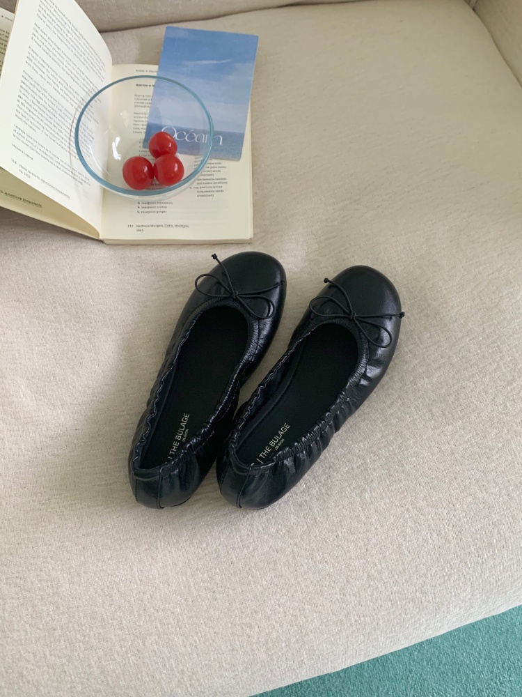 26 Soft Leather Ballet Flats for Women All Seasons Slip-On Loafers Soft Round Toe Low Top Shoes - Image 3